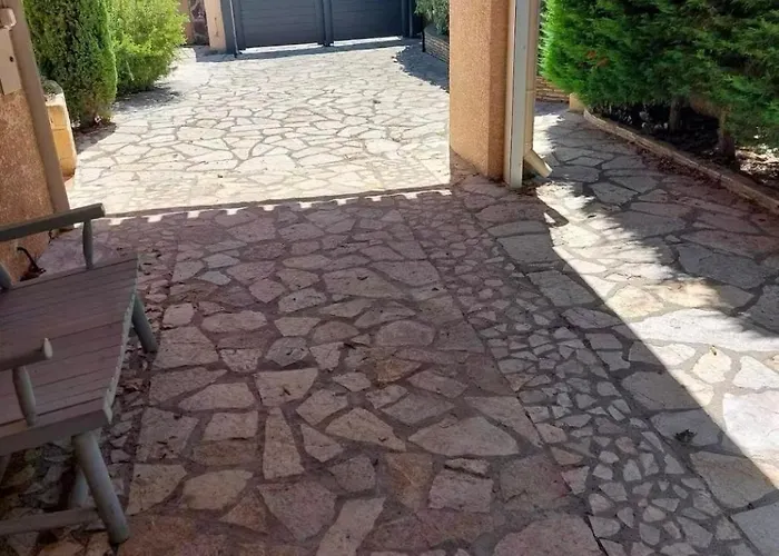 Maison Familia - 8 Pers - Histoire De Cles